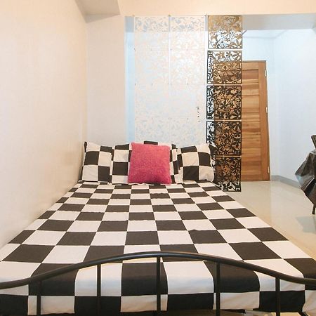 Budget Backpackers Transient House Near Naia By Reddoorz Pasay Exteriör bild