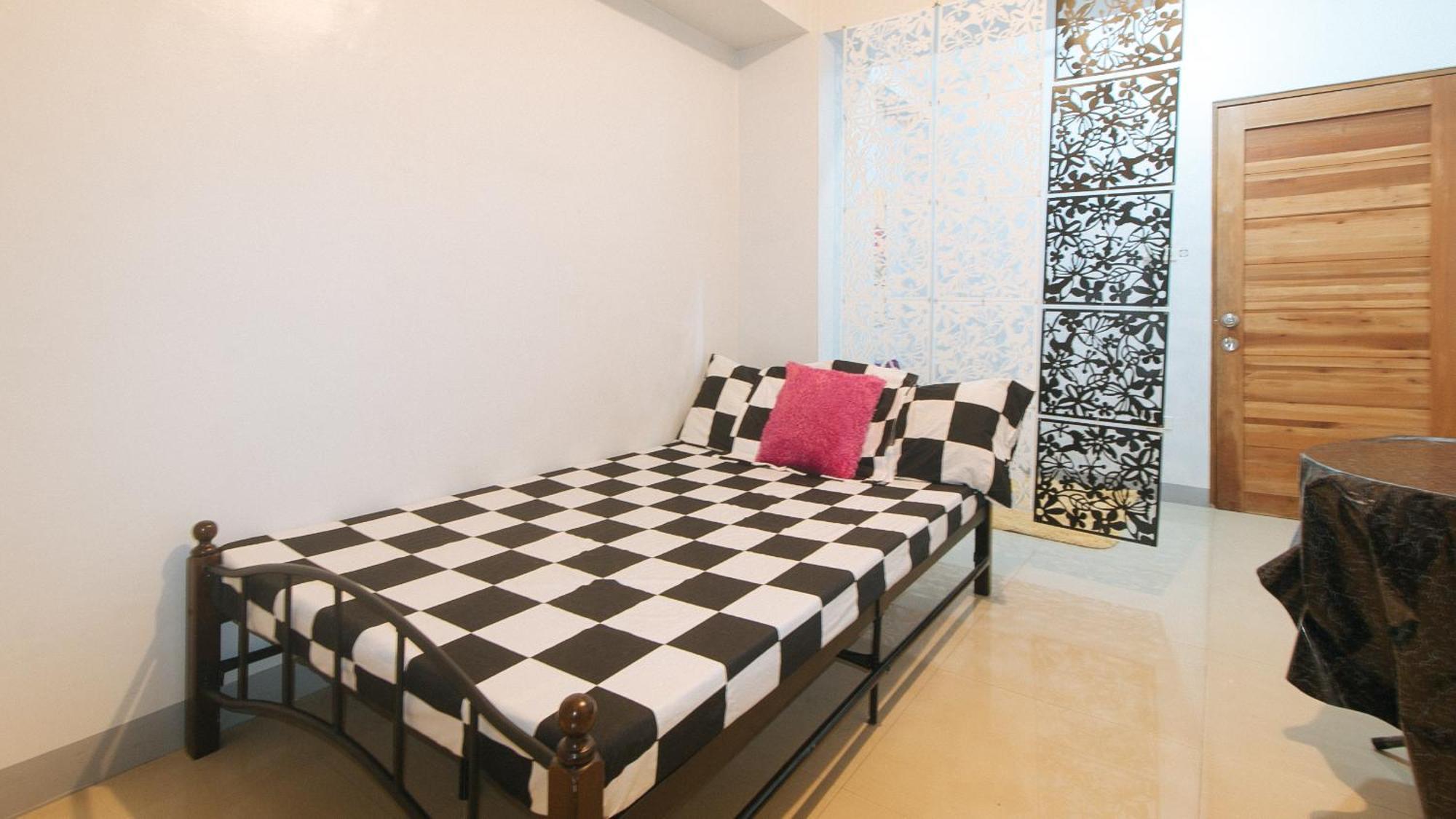Budget Backpackers Transient House Near Naia By Reddoorz Pasay Exteriör bild